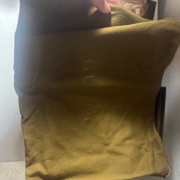 GUCCI
Monogram Micro Joy Boston Metallic - Picture 11 of 12